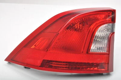 VOLVO S60 II 1.6 T3 150CV Luz Trasera Izquierda 30796267 - Imagen 1 de 4