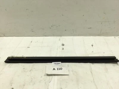 2009 2014 VOLKSWAGEN ROUTAN FRONT LEFT DRIVER DOOR WINDOW SEAL MOULDING OEM+ - Image 1 of 4