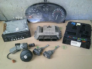 2007 PEUGEOT EXPERT 1.6 HDI 1560CC 9HU BOSCH ECU KIT 0281012982 9663786880 - Picture 1 of 1