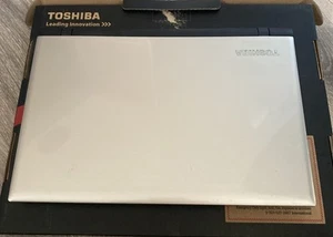 Toshiba Satellite L55D-C5318 - Afbeelding 1 van 2