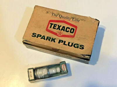 Paquete de 10 bujías de caja vintage Texaco aptas para motores 1963 64 65 66 AMC 287 y 327 Foto 1 de 3