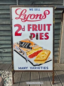 Genuine 1940 LYONS FRUIT PIES LARGE in steel frame 41.5" x 23" - Picture 1 of 11