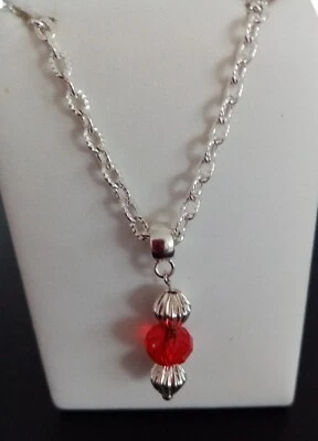 Armkette versilbert mit Charms Anhänger böhmische Kristall Perle rot  18+4 cm - Bild 1 von 2