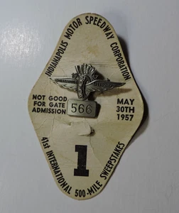 Indy 500 Silber 1957 Pit Badge mit #1 Backup Card - Bild 1 von 3