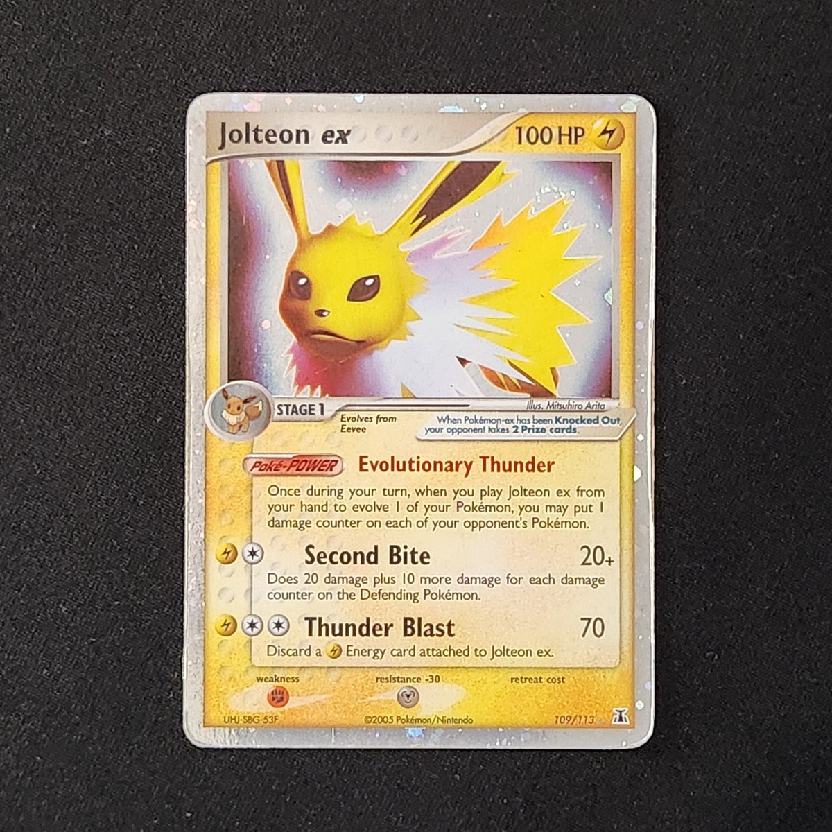 Jolteon Pokémon TCG EX Delta Species Individual Collectible Jolteon Pokémon TCG EX Delta Species Individual Collectible