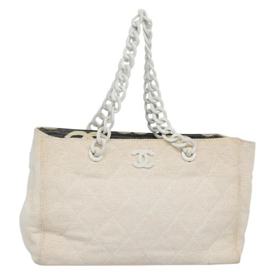 CHANEL Matelasse Chain Shoulder Bag Straw White Gold CC Auth 142166 - Image 1 of 4