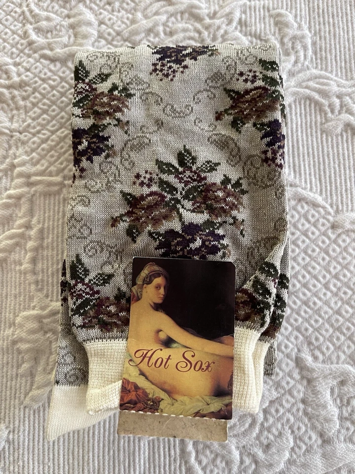 Hot Sox Victoria Floral Long Socks Ladies Fits 9-11 Made in USA RN 55365 NEW - Image 1 of 4