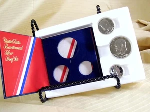 1776-1976 U.S. Bicentennial Silver Proof Set--3 Silver Coins - Picture 1 of 5