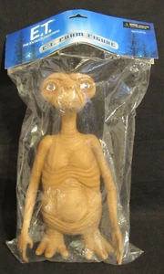 E.T. The Extra Terrestrial 12" Figura realistica in schiuma sigillata nuova con scatola UV941 - Foto 1 di 4