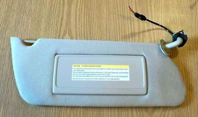 Cadillac Deville 1997 lado del pasajero parasol derecho con espejo retrovisor y luces Foto 1 de 3