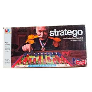 Vintage 1970's Stratego Board Game-ALL PIECES-Used Condition - Picture 1 of 7