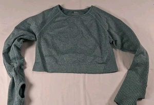 Womens Size Medium Green Cross Fit Training Long Sleeve Workout Crop Top Stretch - Picture 1 of 6