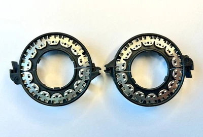 2x Xenon HID Bulb Retainer Clip Ring BMW E60 E61 E65 E66 X5 X6 Z4 F10 F11 F07 - Image 1 of 4