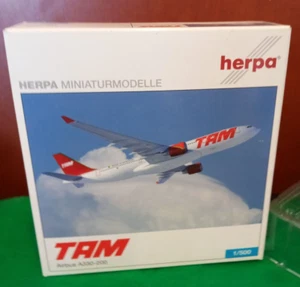 1:500 Herpa TAM AIRBUS A330-200 Passenger Airplane Diecast Aircraft Plane Model - Picture 1 of 13
