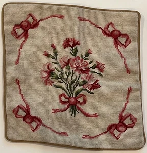 Finished Needlepoint Pillow 14"x14" flower bouquet bows ribbon wool cotton - Picture 1 of 2