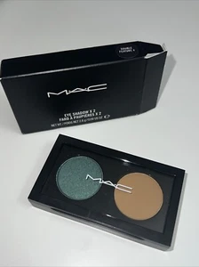 Mac eye shadow X 2 duo - double feature 4 - Brand New In Box! - BNIB - Picture 1 of 3