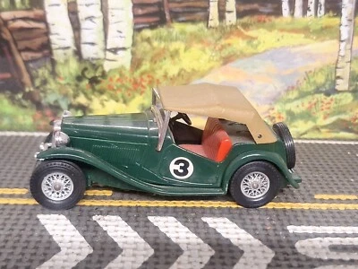 VINTAGE MATCHBOX MODEL OF YESTERYEAR 1945 MG TC %Y-8 MFG. IN 1977 - Image 1 of 4