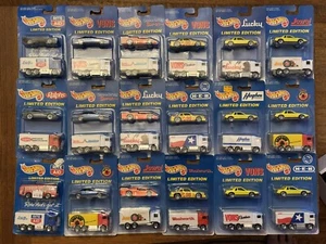 Hot Wheels 18x Hiway Hauler 2 paquetes Shop Rite Aid Vons Osco HEB Lucky Ralphs - Imagen 1 de 24