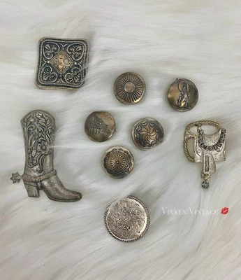 ASSORTED WESTERN EMBOSSED BRASS JEAN BUTTONS LOT OF 9 - Image 1 of 4