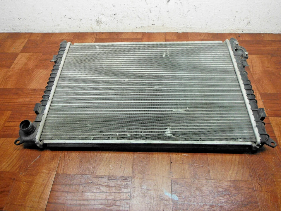 Mini Cooper 2002-2006 1,6 L L4 CU2747 radiador de aluminio fabricante de equipos originales sin fugas prueba de funcionamiento Foto 1 de 4