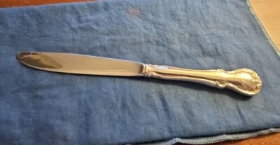 Toalha FRENCH PROVINCIAL faca de prata esterlina com lâmina de aço inoxidável 8 7/8" SEM MONOGR - Imagem 1 de 3