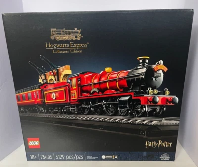 LEGO Harry Potter Hogwarts Express Train Collectors' Edition Model Set 76405 - Image 1 of 4