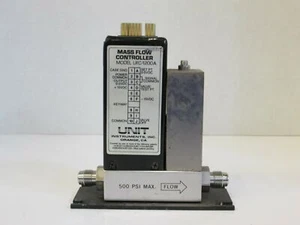 Unit UFC-1200A Mass Flow Controller, Gas- HCL, Range- 300 SCCM, Used - Picture 1 of 3