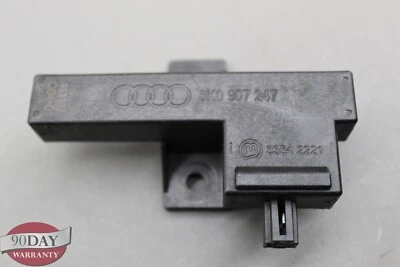 2008-2018 AUDI A6 S6 A5 S5 Q5 A4 S4 A7 S7 REAR KEYLESS ENTERY ANTENNA 8K0907247 - Image 1 of 4
