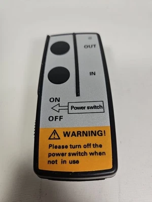 Interruptor de control remoto inalámbrico cabrestante eléctrico universal 12V Foto 1 de 4