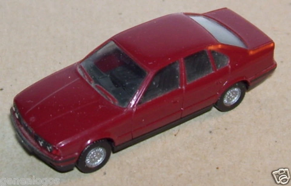 Micro Herpa Ho 1/87 BMW 535 I Rosso Granato - Immagine 1 di 1