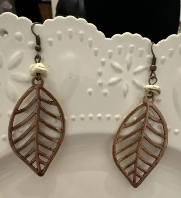 Pendientes J CREW Hoja de Cobre Blanco Craquelado Piedra NUEVA OFERTA 4 CARIDAD❤️297x2 Foto 1 de 4