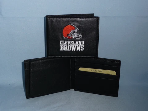 CLEVELAND BROWNS  embroidered  Leather BiFold Wallet    NEW   black Cover