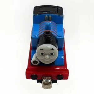 Tren fundido Thomas & Friends Take-n-Play "Thomas & the Bees" 2009 - usado - Imagen 1 de 6