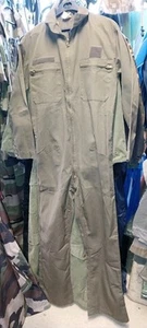Combinaison de travail kaki Armée Française taille 92C - Foto 1 di 2