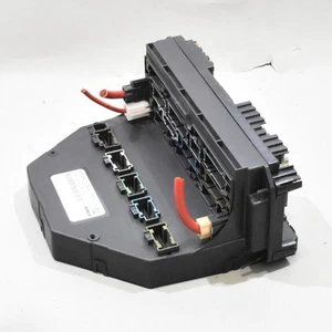 08-11 Mercedes W204 C300 C350 Front SAM Relay Fuse Box Control Module 2045456301 - Picture 1 of 8