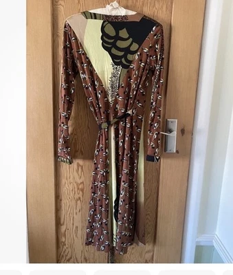 Nuovo! Squisito abito Issa London farfalla botanica seta avvolgente UK10 - Immagine 1 di 4