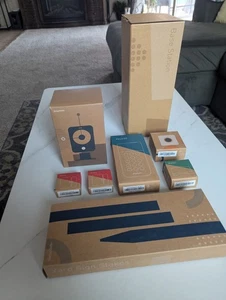 Simplisafe Home Security System 7-Piece Kit - NEW - Picture 1 of 6