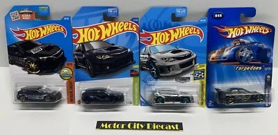 Lote com 4 Hot Wheels Subaru WRX - Circuito, Hatchbacks, Gráficos e 1ª Edição - Imagem 1 de 3