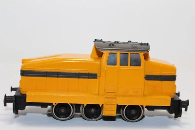 me3016, Alte Märklin Diesellok Werkslok DHG 500 gelb 70er Jahre AC Analog - Bild 1 von 4