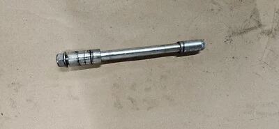 Llanta de perno pivote eje delantero Honda CBR 300 CBR300R 2015-2022 Foto 1 de 3