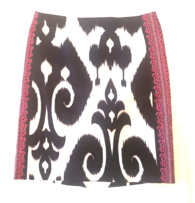 Falda forrada para mujer White House Black Market - estampado blanco y negro - talla pequeña Foto 1 de 3