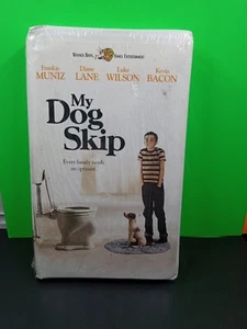 My Dog Skip Clamshell Frankie Muniz Kevin Bacon Diane Lane VHS New Sealed NIB - Imagen 1 de 4