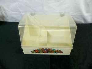 Vintage 70s Recipe Card Holder or File Box Almond/Off-White wth Food Design - Picture 1 of 7