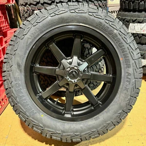 20x9 Fuel D436 Maverick Black Wheels 33" AT Tires 6x5.5 GMC Yukon Denali - Picture 1 of 5