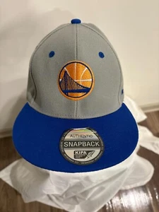 PRENIUM HEADWEAR GOLDEN STATE WARRIORS MÜTZE DRUCKKNOPFLASCHE GRAU/BLAU NEU - Bild 1 von 3