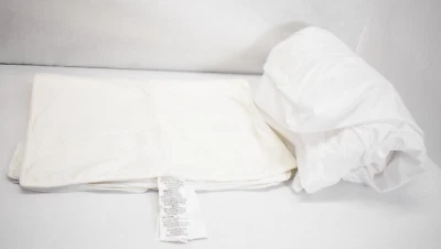 Beautyrest Black Luxury Mattress Pad Cover & Pillowcases 78"x80" White King Size - Image 1 of 4