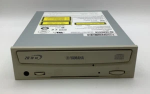 Yamaha CRW2200SX Enregistreur CD Externe SCSI CDRW Réinscriptible 20x10x40 - Photo 1/6
