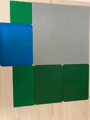 Blue, Green and Grey LEGO DUPLO Baseplate 5"x5"(16x16 stud)-15"x15"(48x48 stud) - image 1 of 4