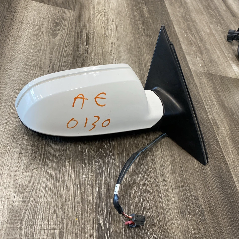 OEM 2008-2014 Audi A5 Quattro Right Passenger Side View Power Mirror /Auto Dim - Image 1 of 4