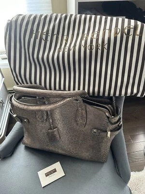 bolso de mano de cuero henri bendel Foto 1 de 4